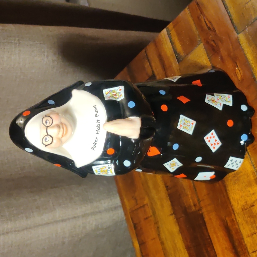 Fun Nuns Poker Bank